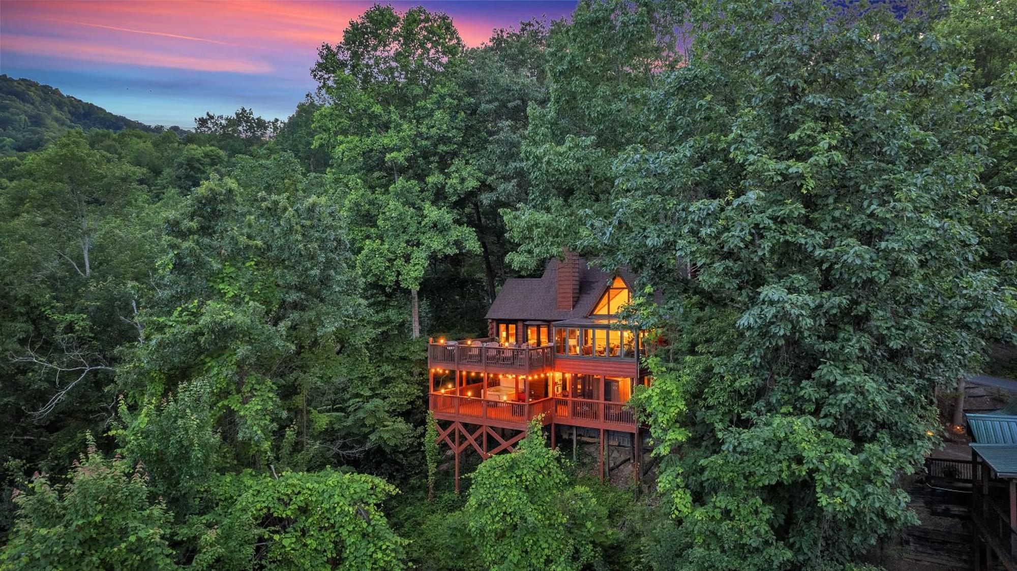 Family Chalet With Sauna, Hottub, Heavenly Views! Mins To Downtown! Gatlinburg Exterior foto